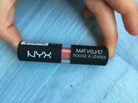 NYX - Mat velvet - Rouge à lèvres