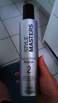 REVLON - Style masters - Styling mousse modular 2