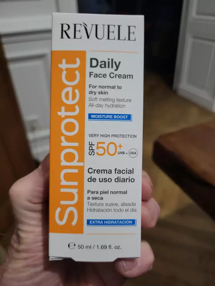 REVUELE - Sunprotect - Daily face cream SPF 50+