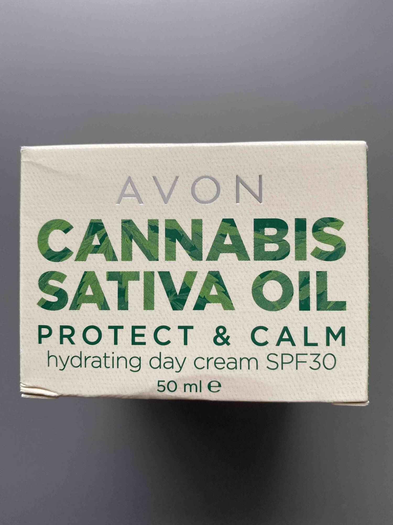 AVON - Cannabis sativa oil - Hydrating day cream SPF30