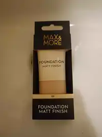 MAX & MORE - Foundation matt finish 121