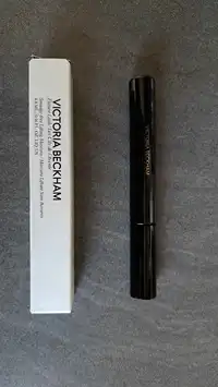 VICTORIA BECKHAM - Les cils de l'avenir - Mascara liftant sans bavures