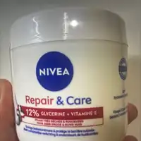 NIVEA - Repair & care 12% glycerine + vitamine E - Baume réparateur