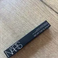 NARS - Anti-cernes éclat texture crémeuse