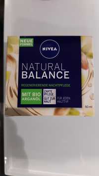 NIVEA - Natural balance - Regenerierende nachtpflege