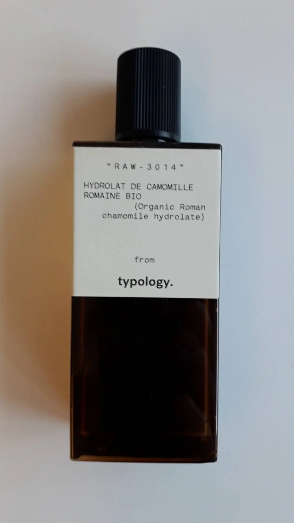 TYPOLOGY - Raw-3014 - Hydrolat de camomille romaine bio