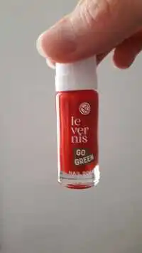 YVES ROCHER - Go green - Le vernis 23 rouge amaryllis