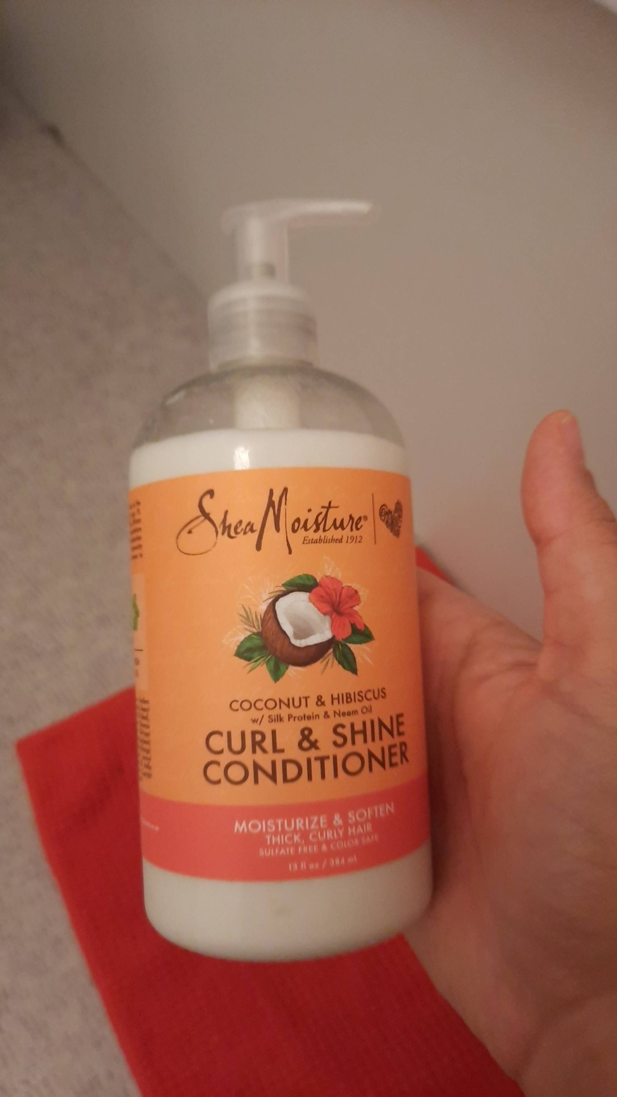 SHEA MOISTURE - Coconut & hibiscus - Curl & shine conditioner