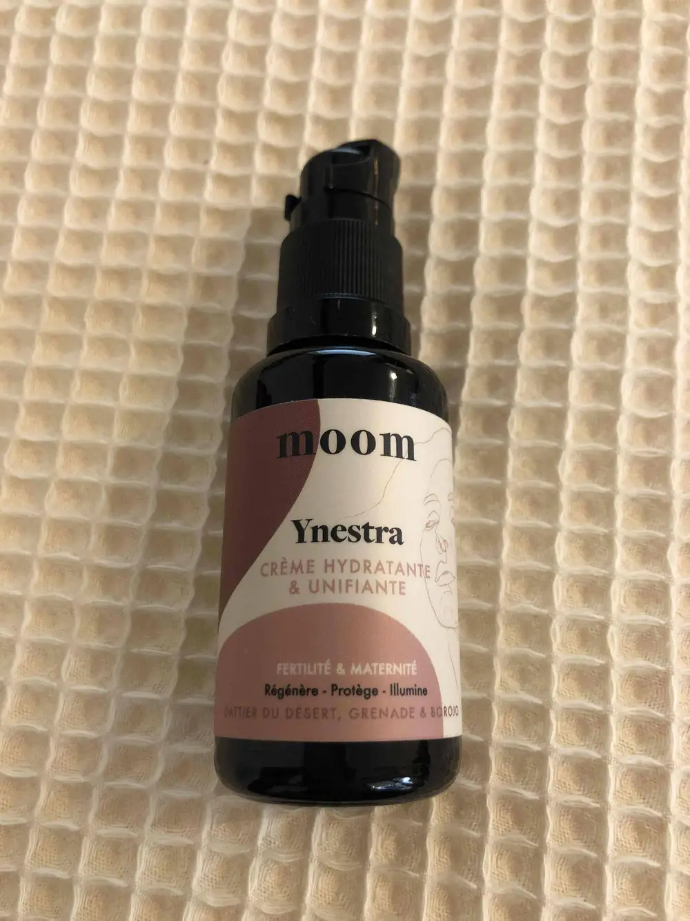 MOOM - Ynestra - Crème hydratante & unifiante