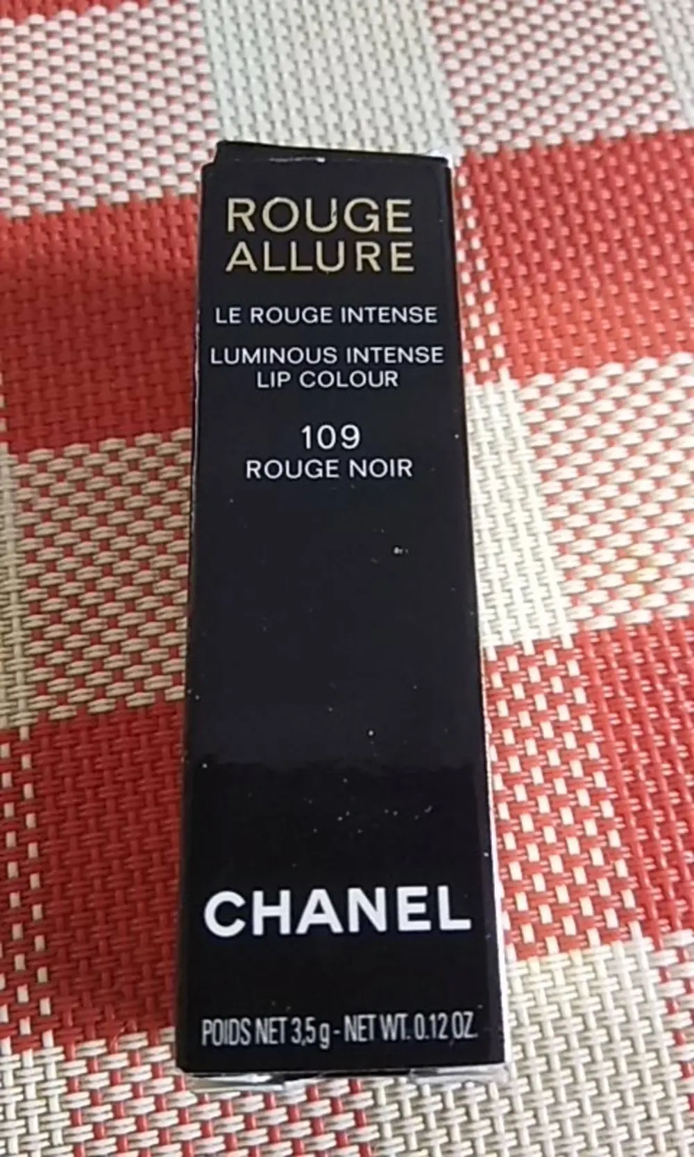 CHANEL - Rouge allure - Le rouge intense 109 rouge noir