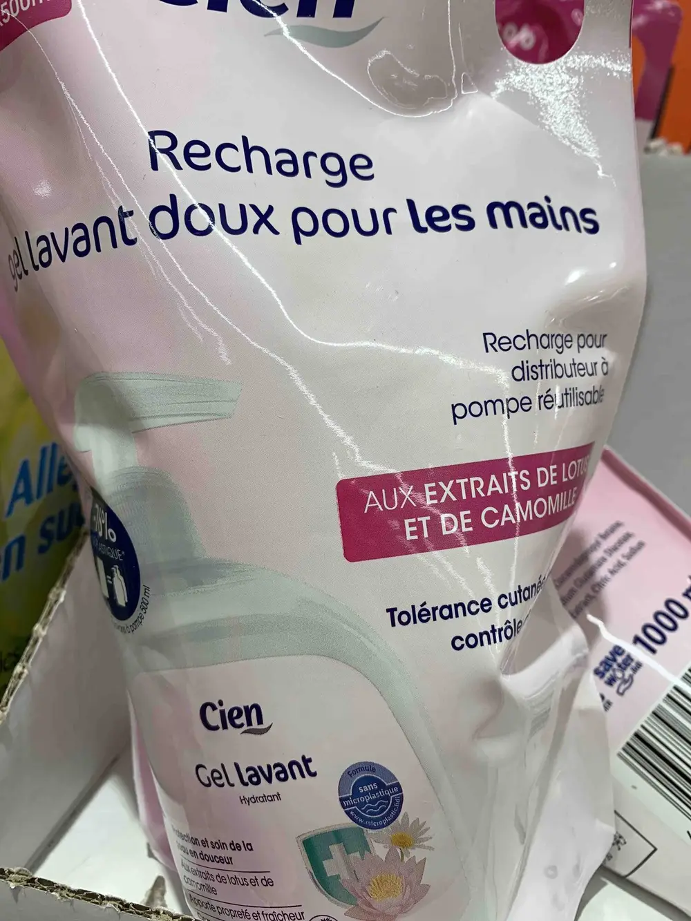 CIEN - Gel lavant doux pour les mains aux extraits de lotus et de camomille