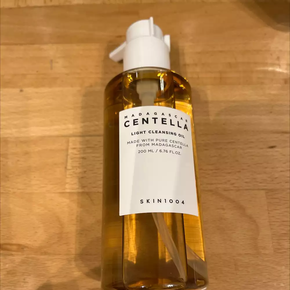 SKIN 1004 - Madagascar centella - Light cleansing oil