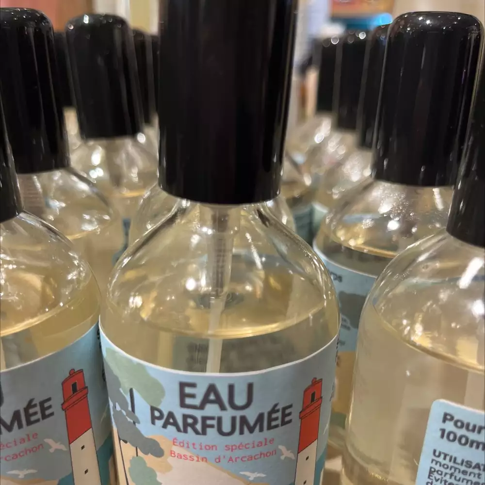 MAS DU ROSEAU - Eau parfumée pour cheveux et corps