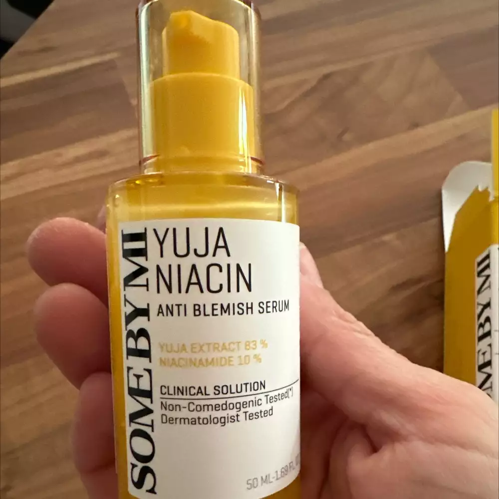 SOME BY MI - Yuja niacin - Anti blemish serum