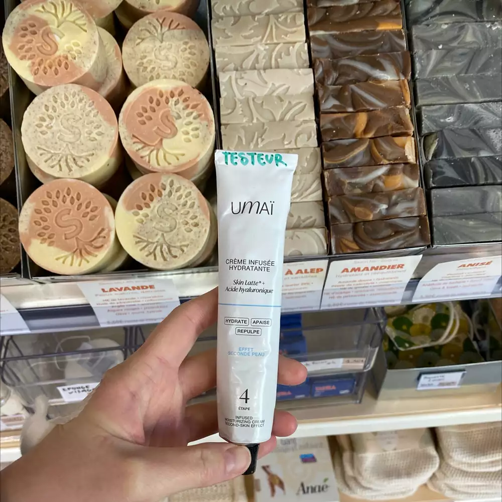 UMAÏ - Crème infusée hydratante 4 étape