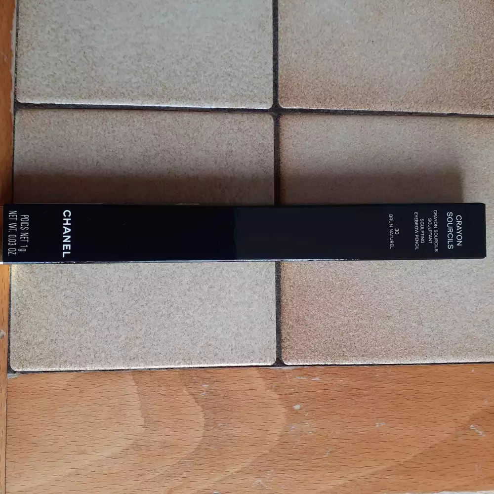 CHANEL - Crayon sourcils sculptant - 30 brun naturel