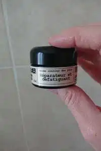 HÉVÉA - Baume contour des yeux - Réparateur et défatiguant