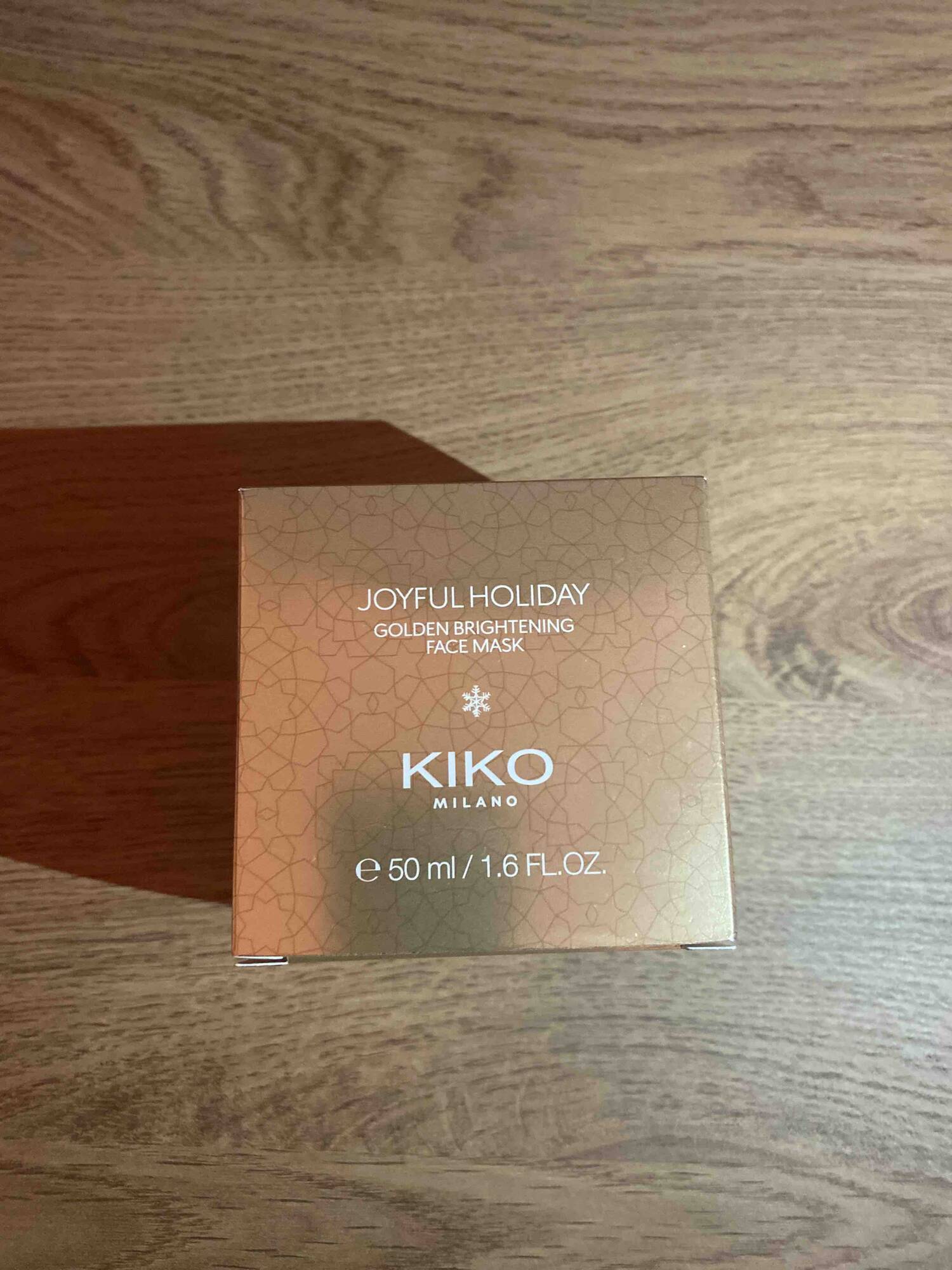 KIKO - Joyful holiday - Golden brightening face mask