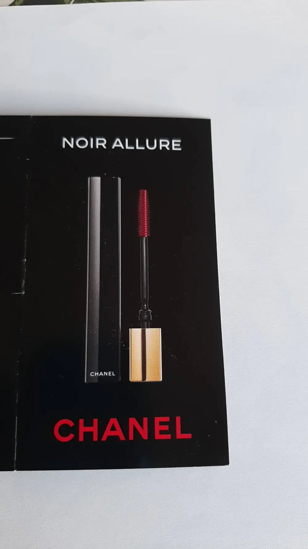 CHANEL - Noir allure