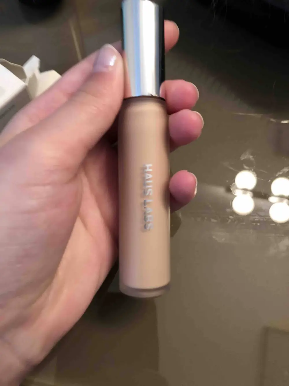 HAUS LABS - Hydrating concealer