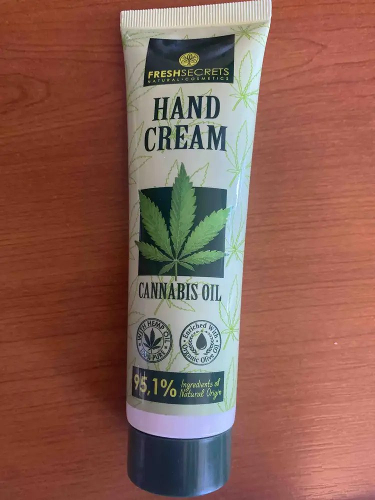 FRESH SECRETS - Cannabis oil - Hand cream
