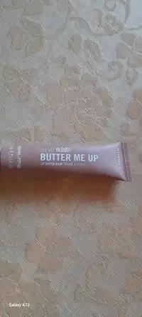 RIMMEL - Oh my gloss ! butter me up - Baume à lèvres