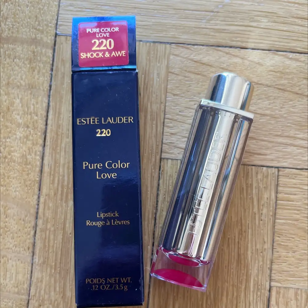 ESTEE LAUDER - Pure color love 220 - Rouge à lèvres