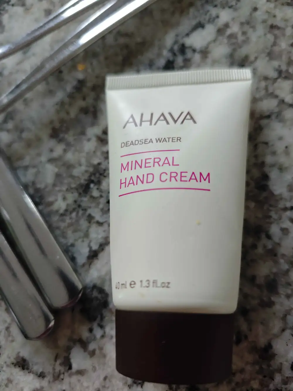 AHAVA - Mineral hand cream