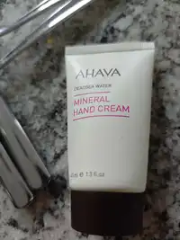 AHAVA - Mineral hand cream