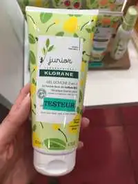 KLORANE - Junior - Gel douche 2 en 1 à l'Avoine issue de culture Bio