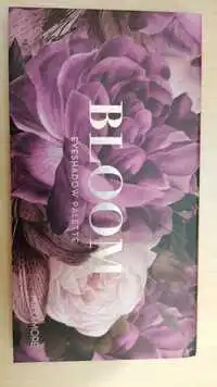 MAX & MORE - Bloom - Eyeshadow palette