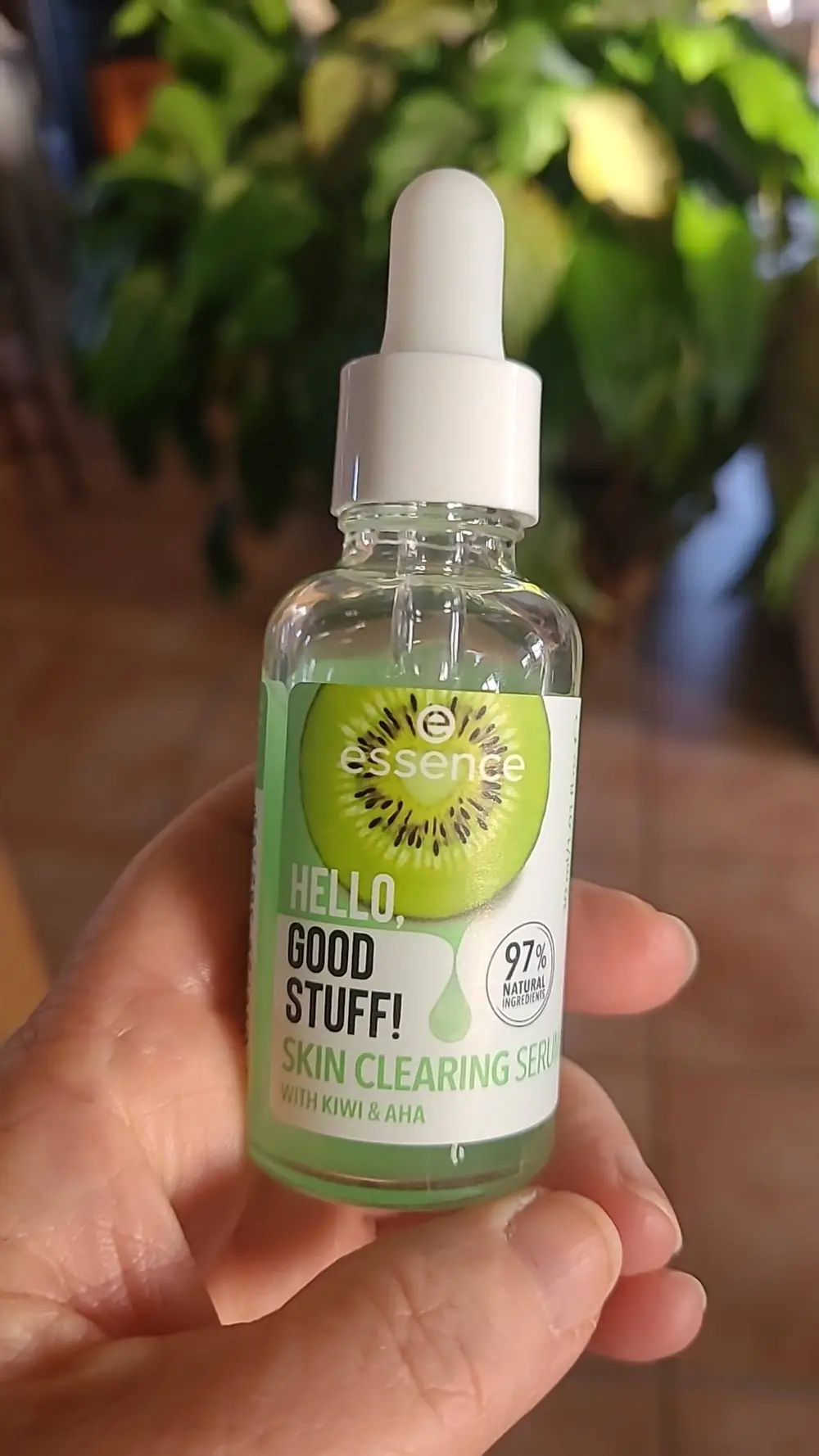 ESSENCE - Hello good stuff - Skin clearing serum 