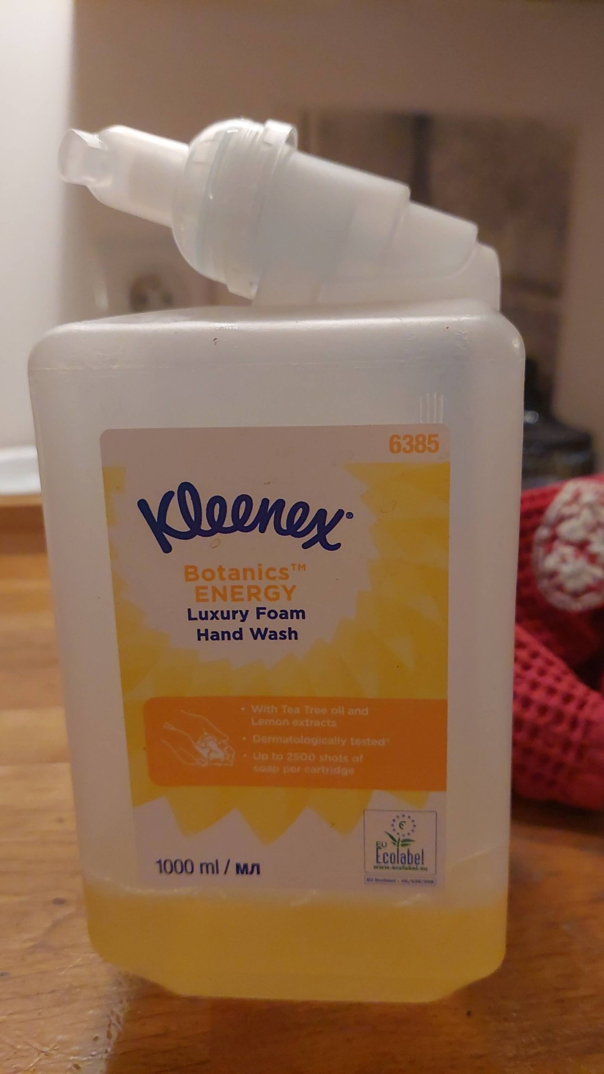 KLEENEX - Botanic energy - Luxury foam hand wash
