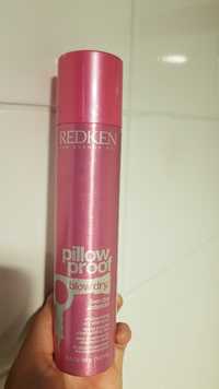 REDKEN - Pillow proof blow dry - Spray poudré shampooing sec