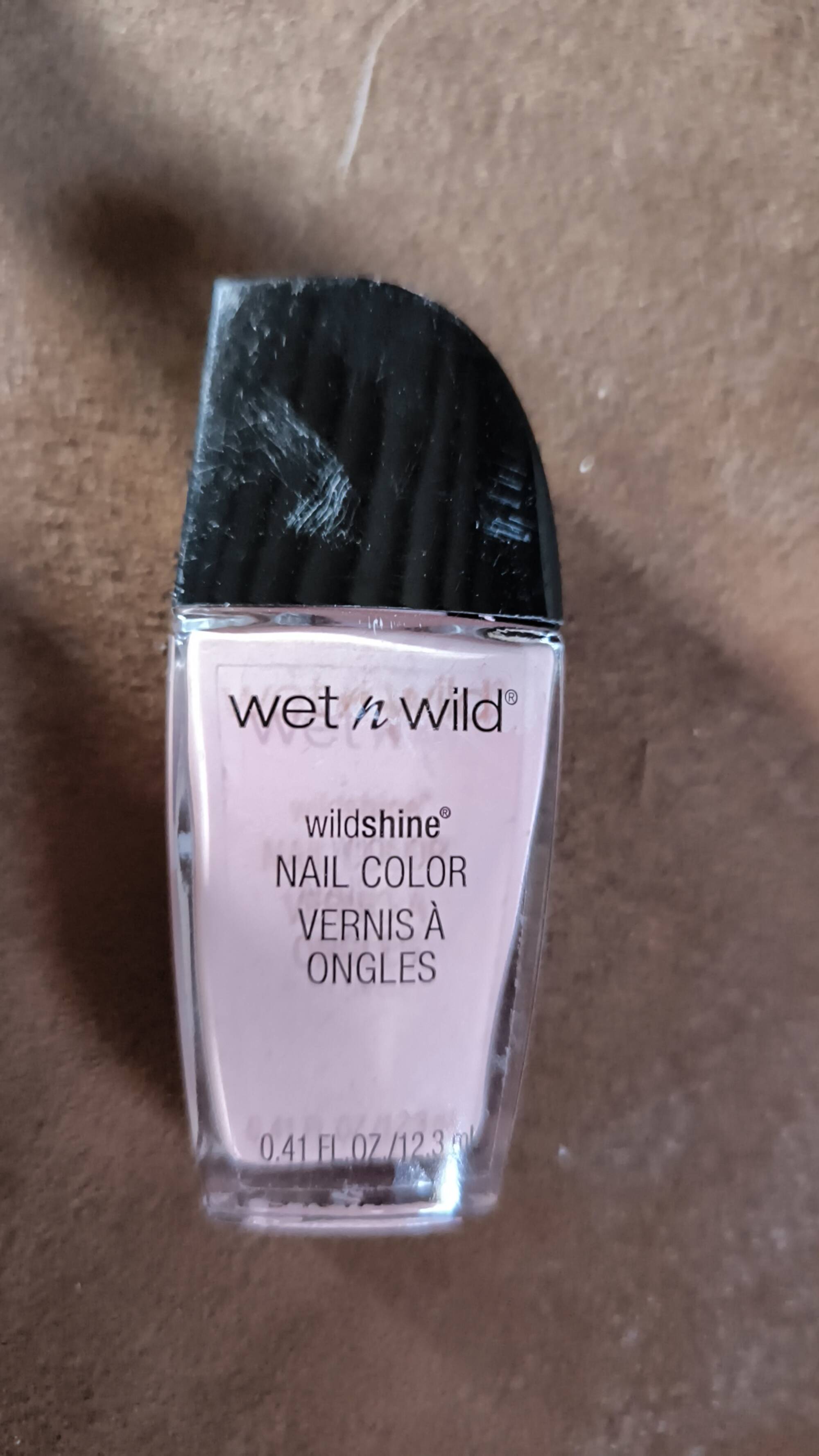 WET N WILD - Wildshine - Vernis à ongles rose chatouillement