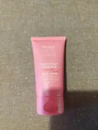 BRAVE NEW HAIR - Coconut cuddle tropical scent - Hair cream