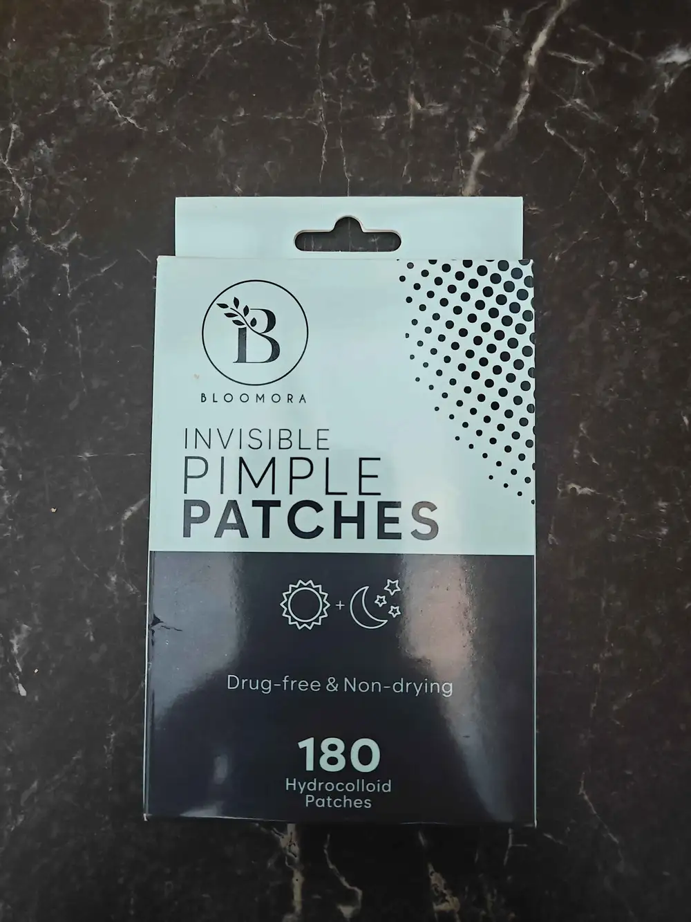 BLOOMORA - Invisible pimple patches