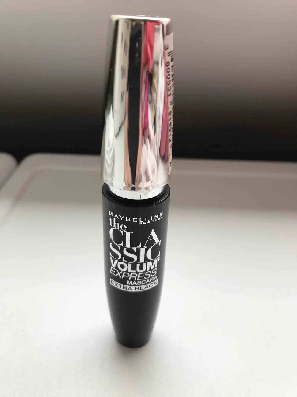 MAYBELLINE NEW YORK - Classic volum' express - Mascara extra black