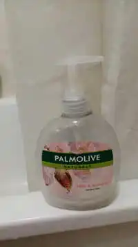 PALMOLIVE - Naturals Milk & almond - Savon liquide mains