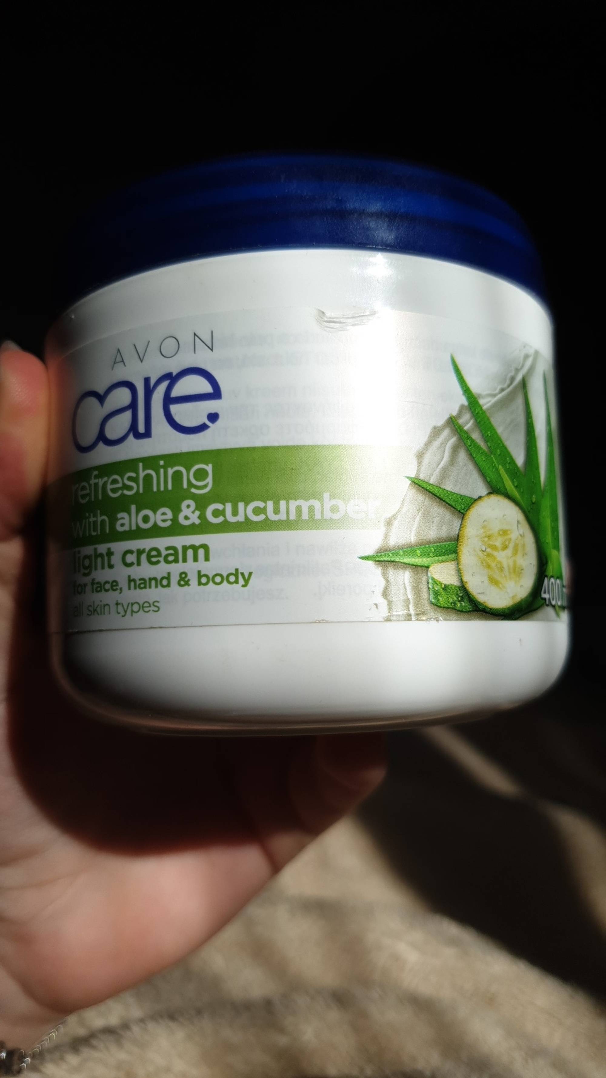 AVON CARE - Refreshing with aloe & cucumber - Light cream