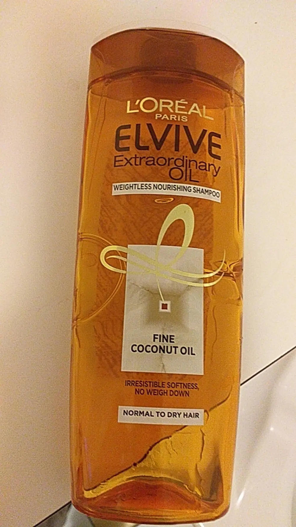 L'ORÉAL PARIS - Elvive extraordinary oil - Weightless nourishing shampoo
