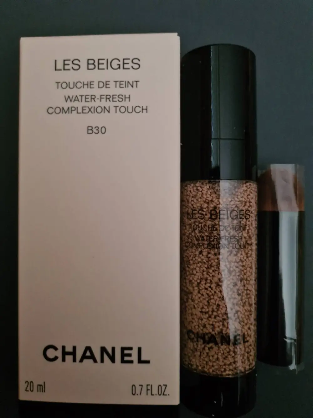 CHANEL - Les beiges - Touche de teint B30