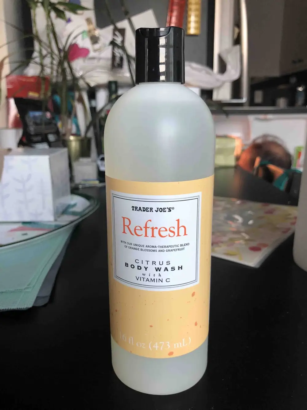 TRADER JOE'S - Refresh - Citrus body wash with vitamin C