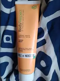 BODY RESPECT - Crème pieds protectrice huile de noisette