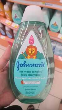 JOHNSON'S - No more tangles kids shampoo