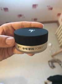 IT COSMETICS - Bye bye pores - Anti-âge et doux pour la peau