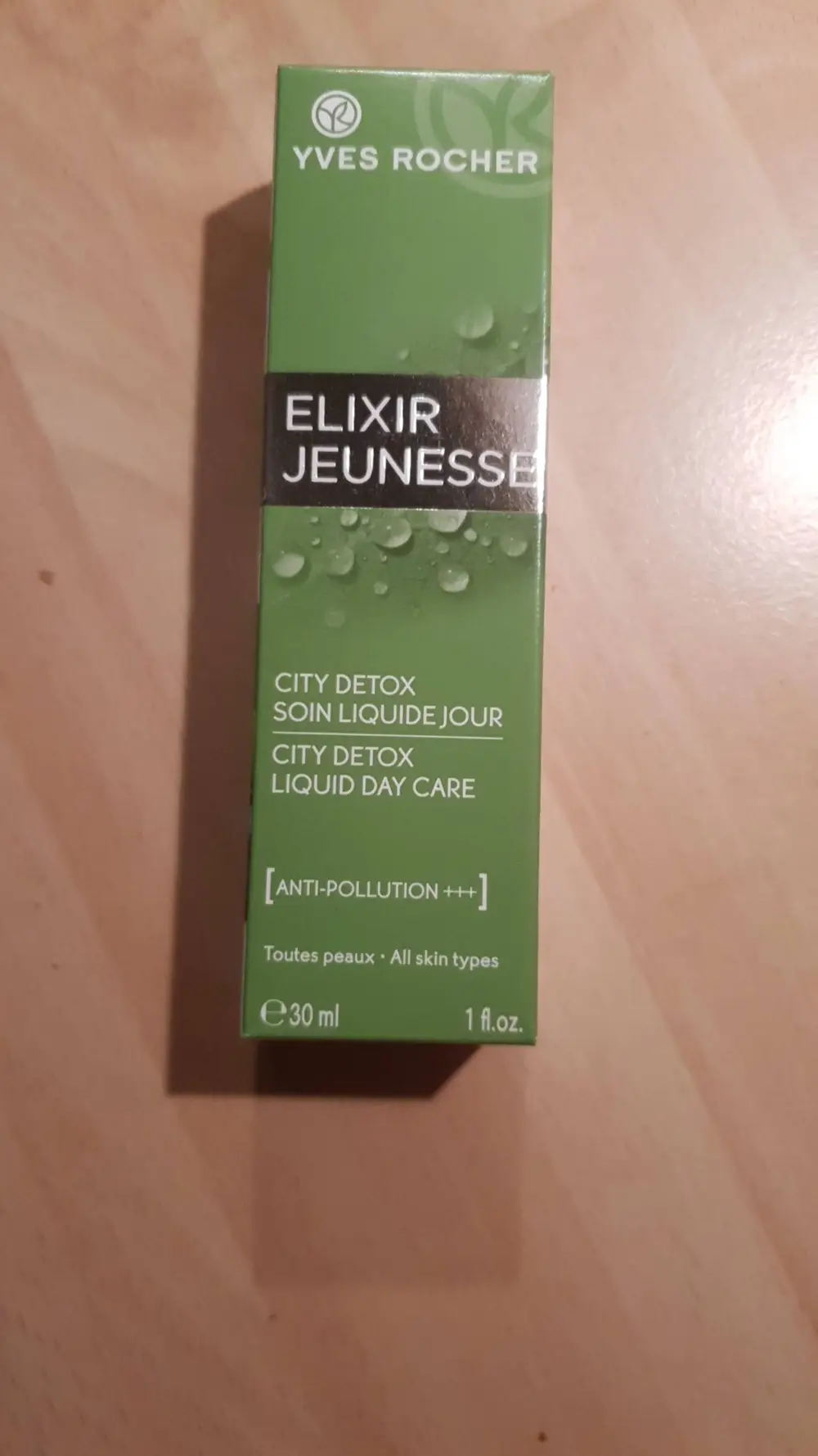 YVES ROCHER - Elixir jeunesse - City detox soin liquide jour