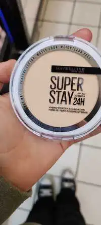 MAYBELLINE NEW YORK - Super stay 24H - Fond de teint-poudre hybride 03