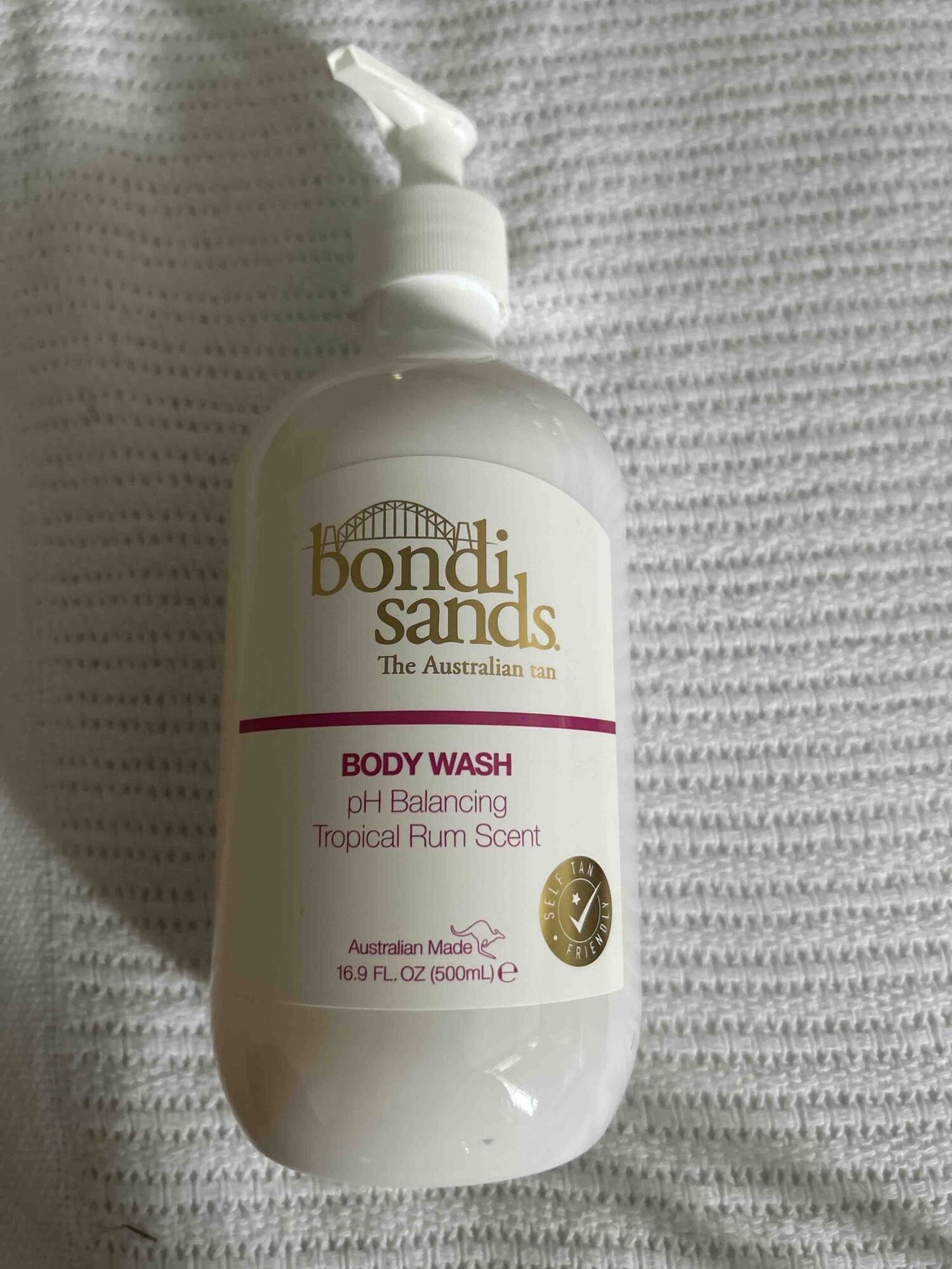 BONDI SANDS - Tropical rum scent - Body wash