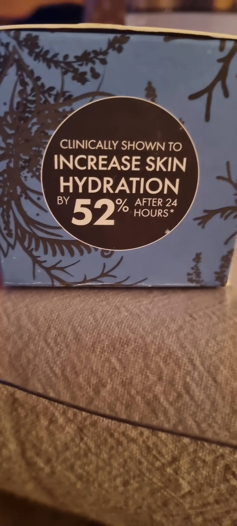 ANTIPODES - Clinically shown to - Increase skin hydratation by 52%